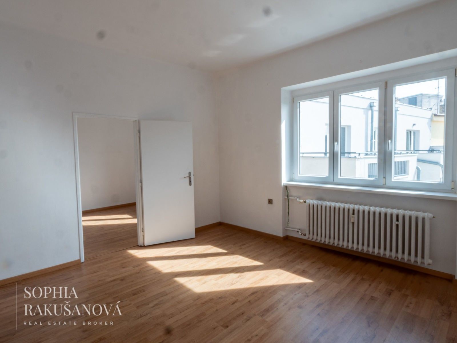 Prodej byt 3+1 - K louži, Praha, 76 m²