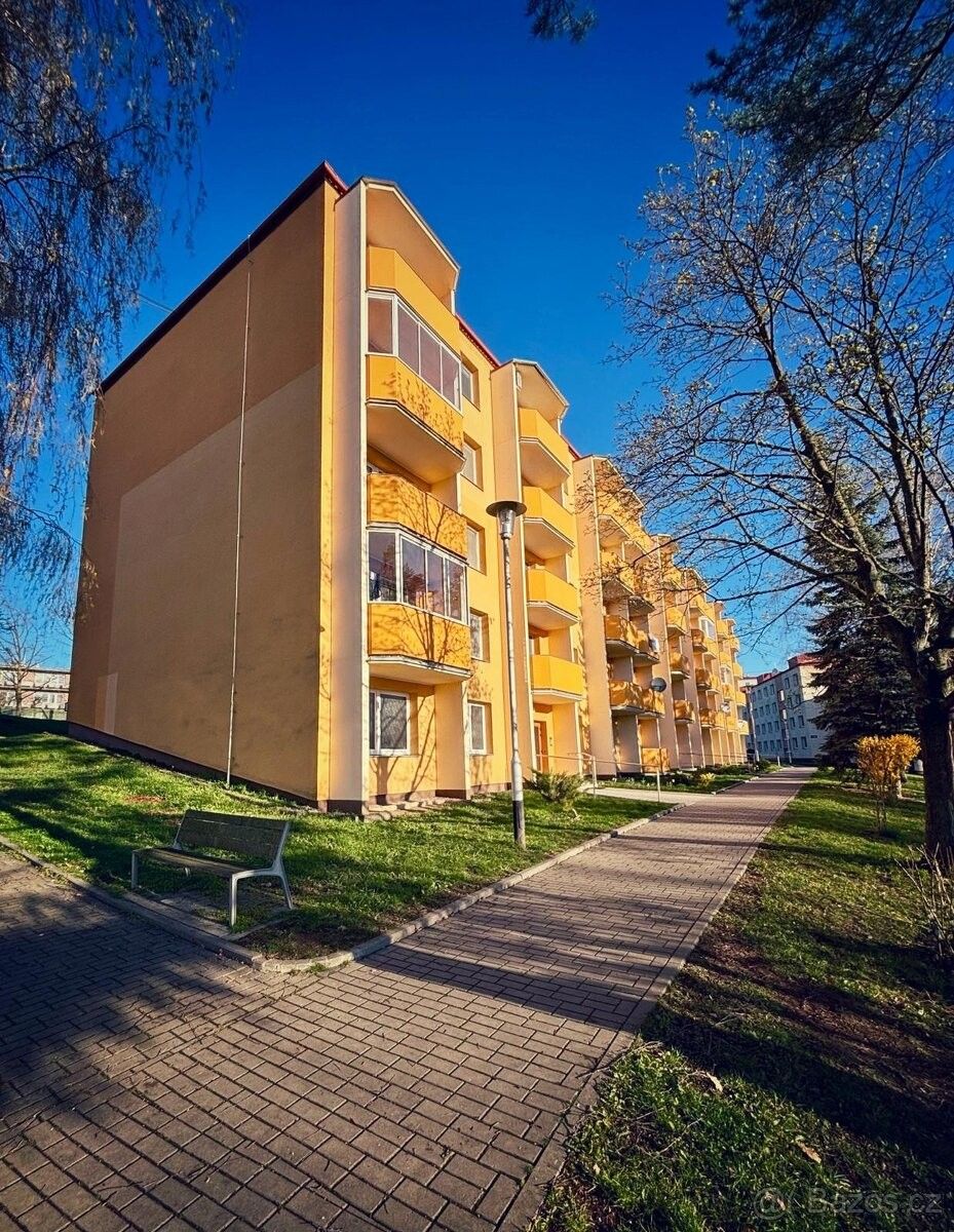1+1, Uherský Brod, 688 01, 43 m²