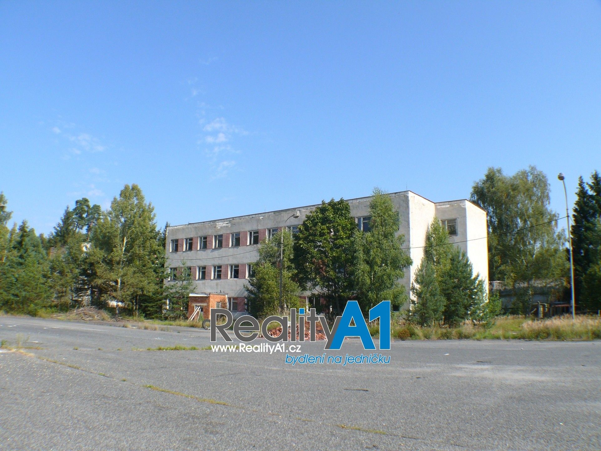 Výrobní prostory, Kuřívody, Ralsko, 1 850 m²