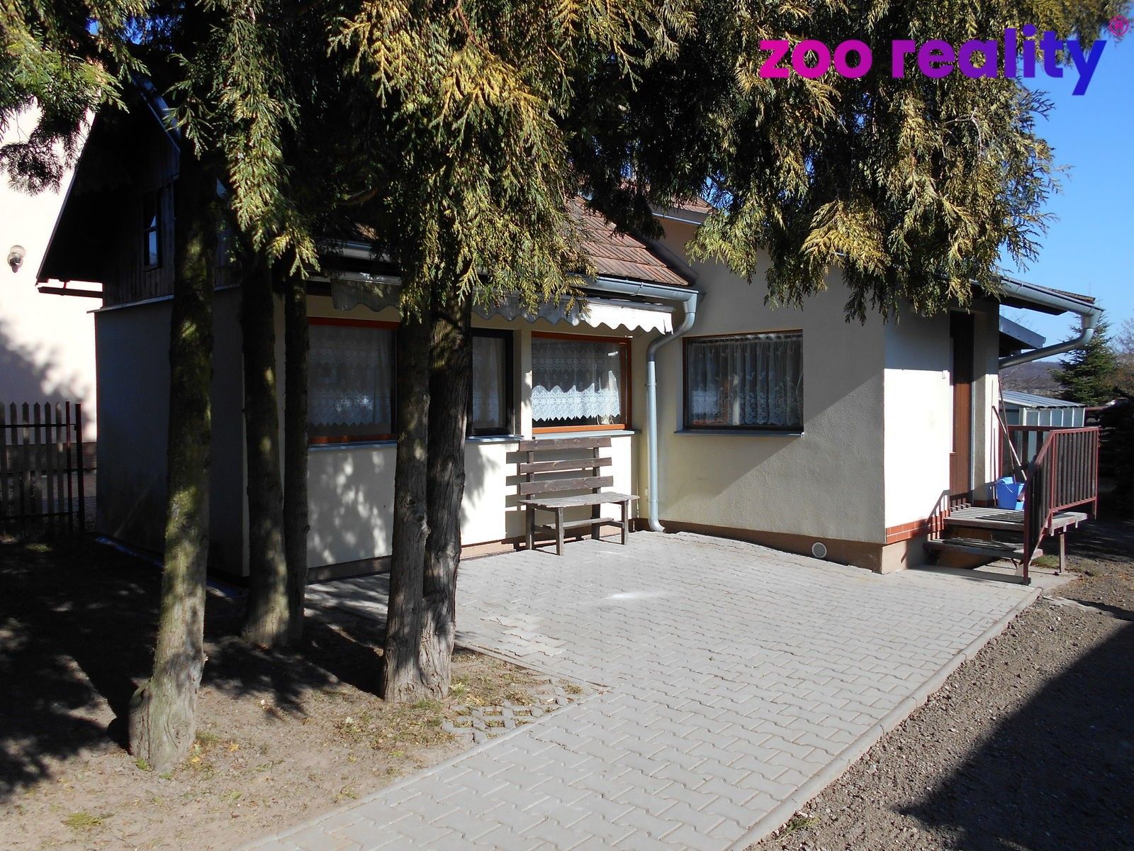 Pronájem rodinný dům - Chvojenec, 35 m²