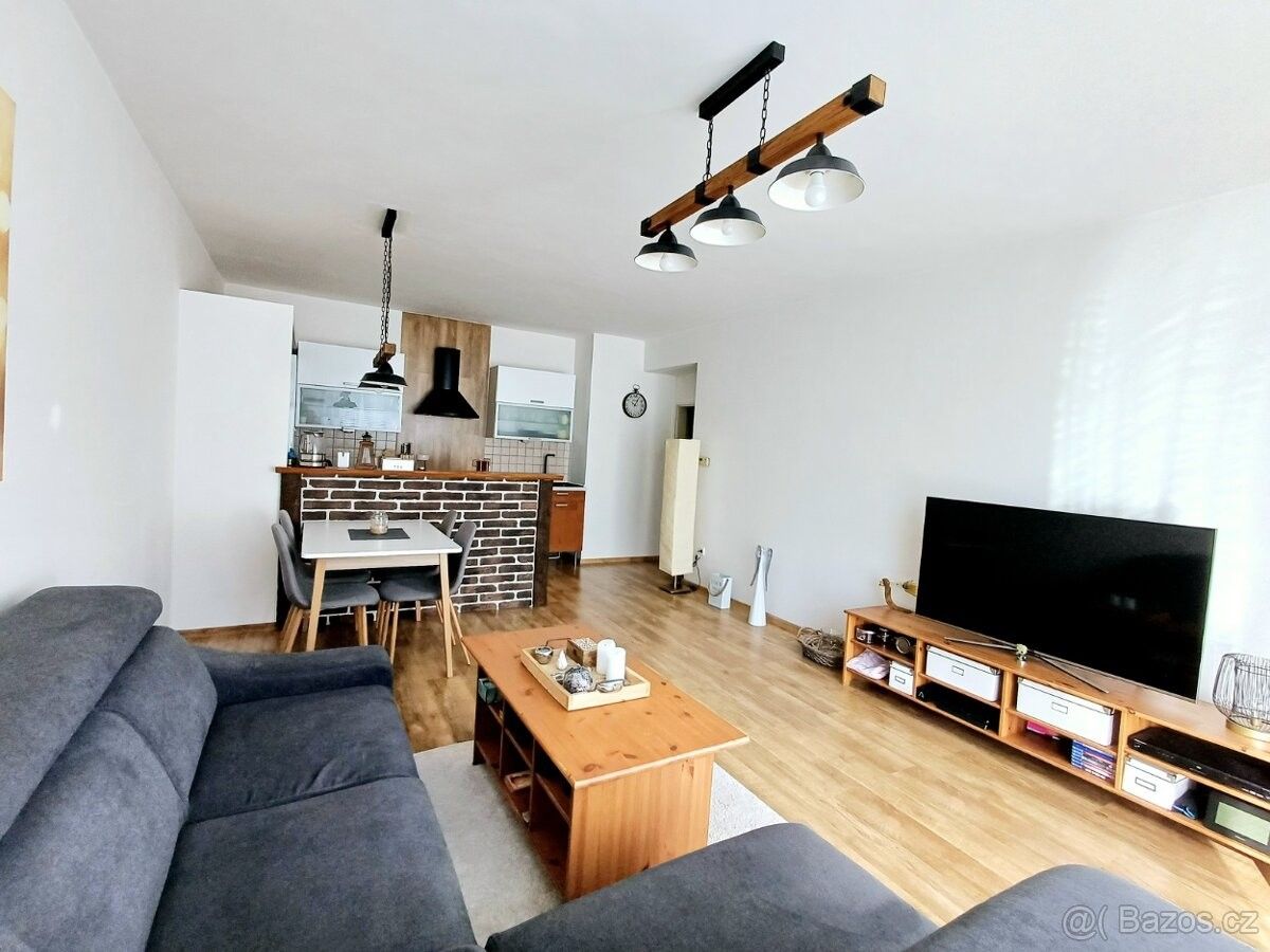 Prodej byt 2+kk - Pardubice, 530 02, 62 m²