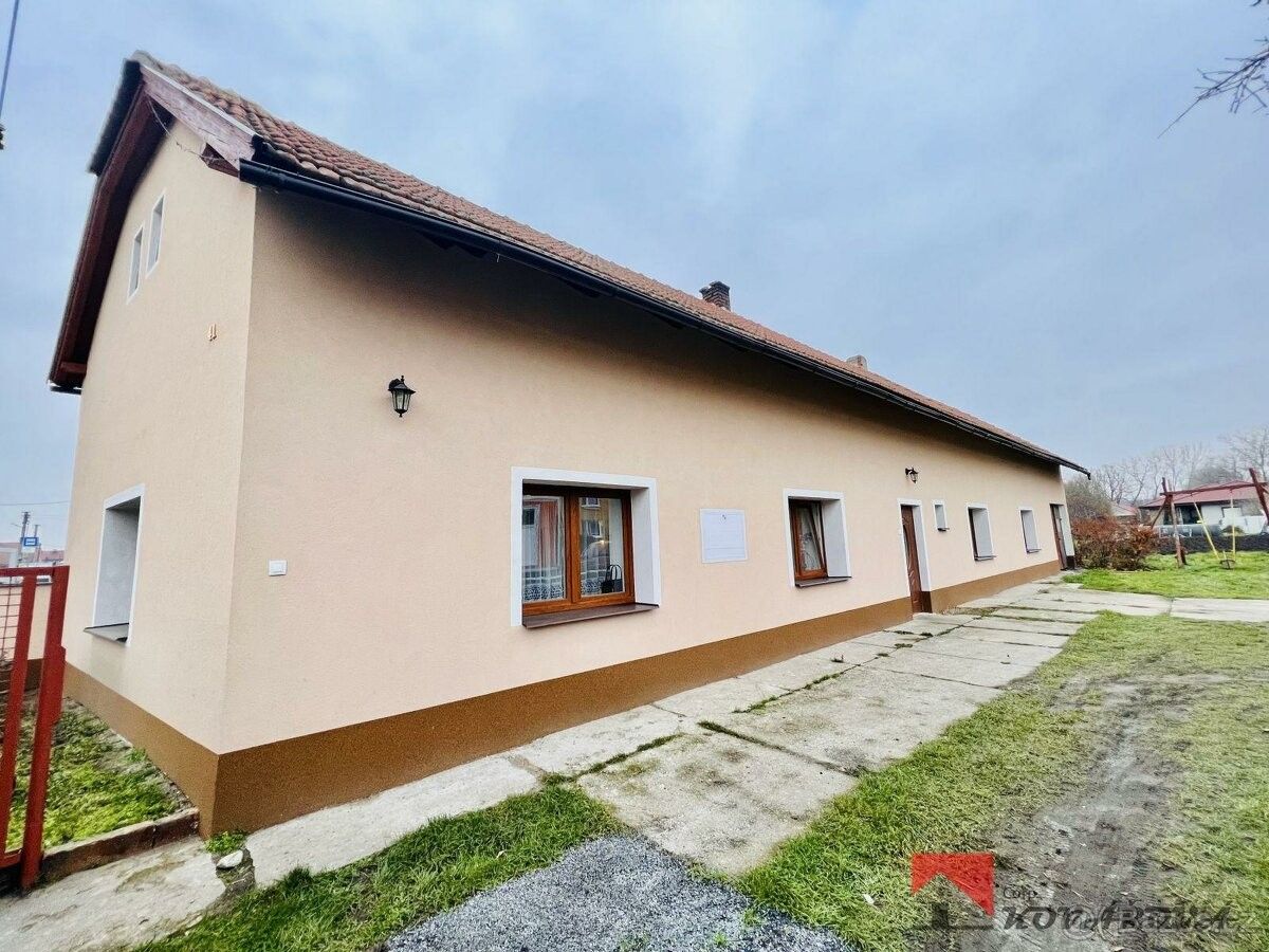 Prodej dům - Velký Borek, 277 31, 960 m²