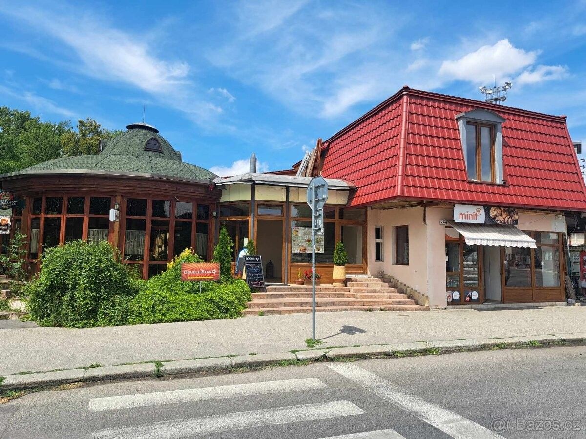 Restaurace, Slovensko, 987 65, 1 250 m²