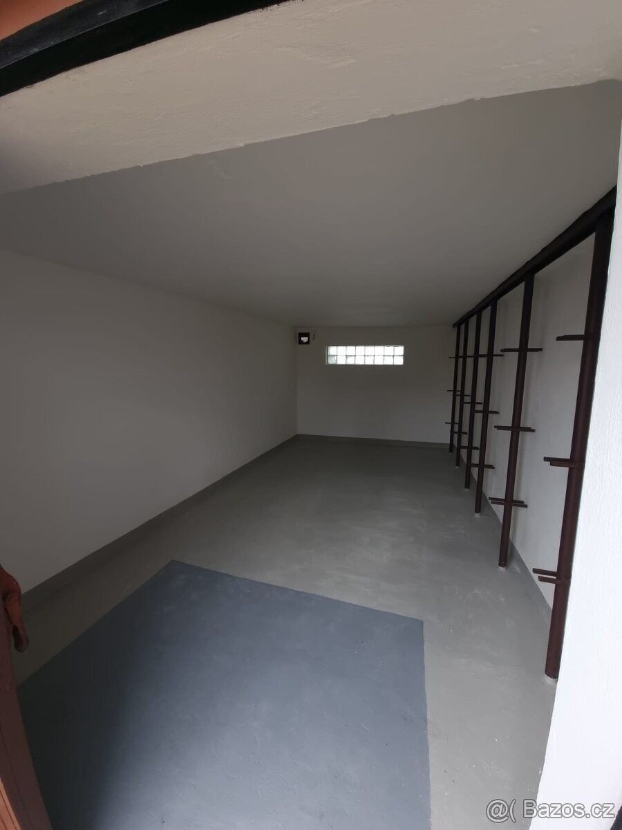 Prodej garáž - Karviná, 734 01, 22 m²