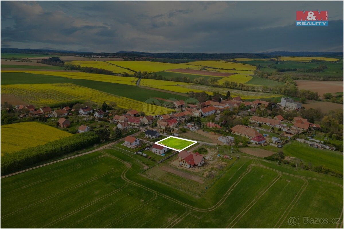 Prodej pozemek - Hořesedly, 270 04, 895 m²