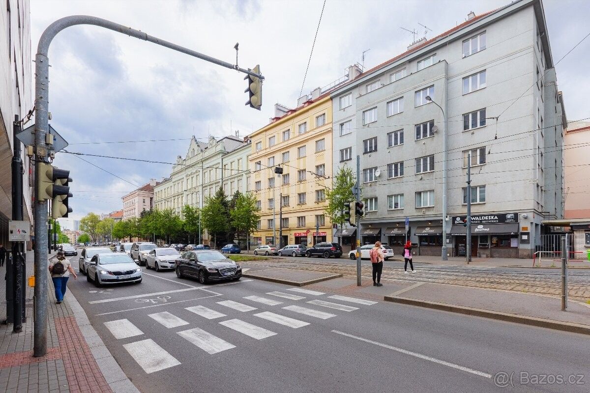 Prodej byt 3+1 - Praha, 101 00, 67 m²