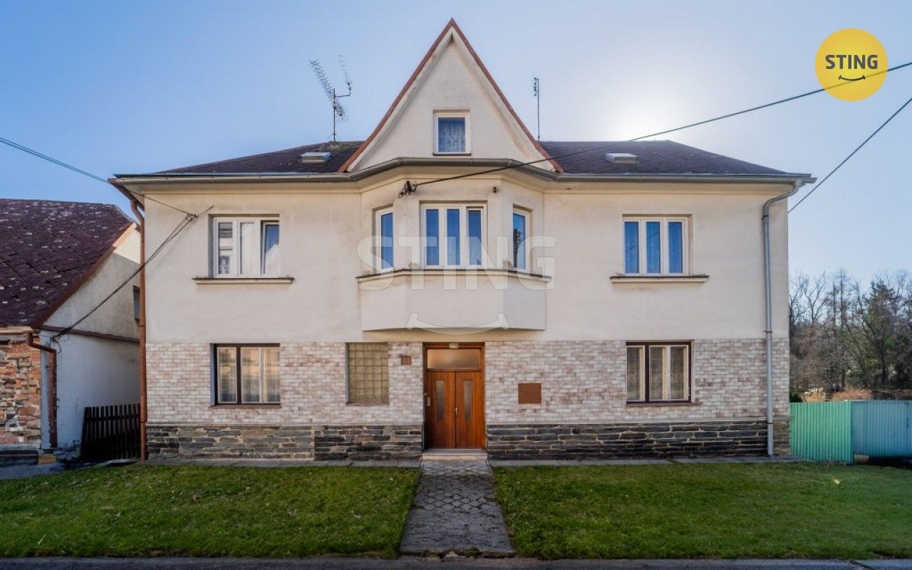 Prodej rodinný dům - Olomoucká, Dvorce, 258 m²