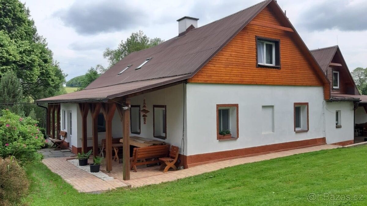 Prodej dům - Moravský Beroun, 793 05, 44 669 m²