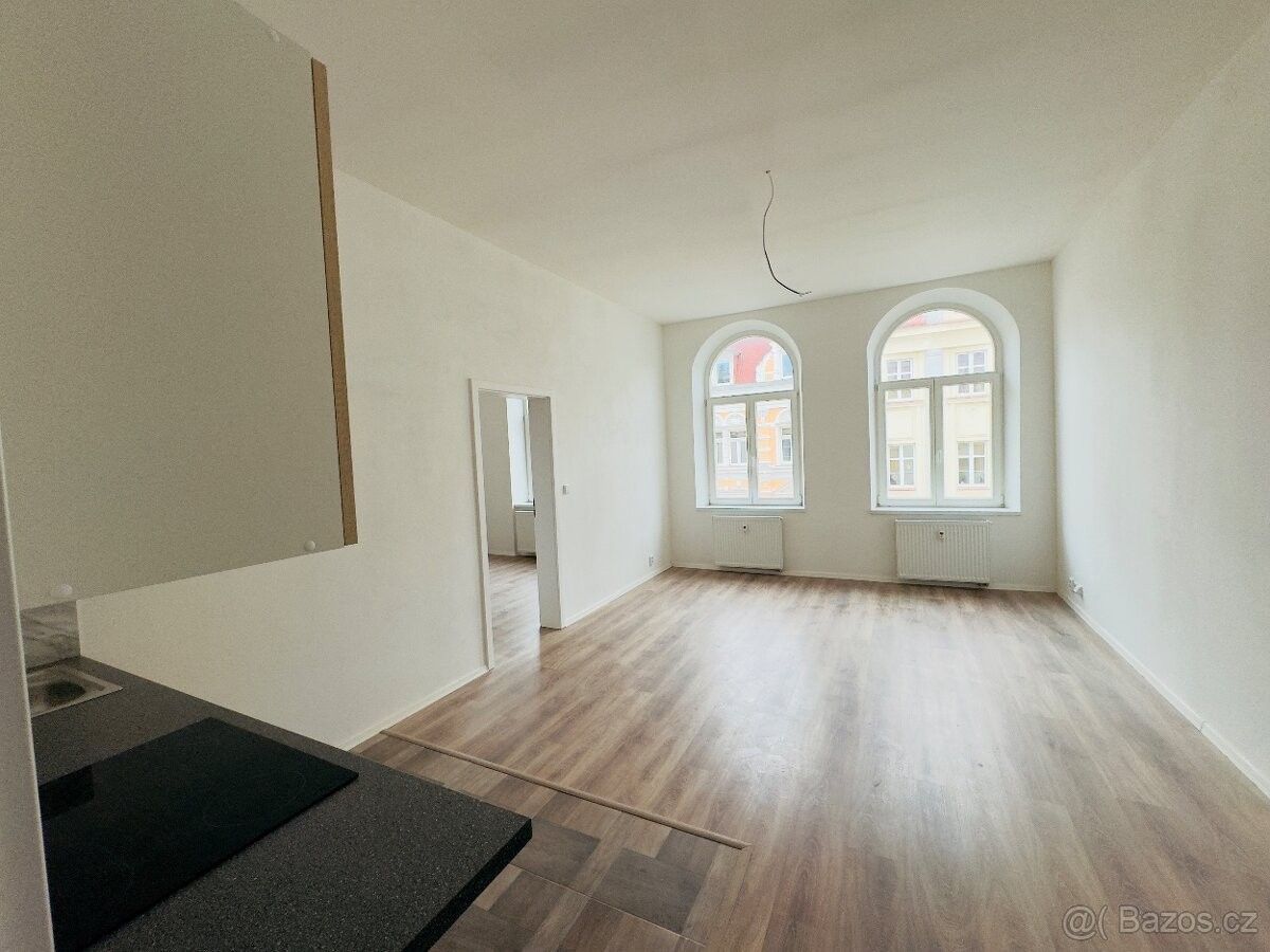 Pronájem byt 2+kk - Teplice, 415 01, 80 m²