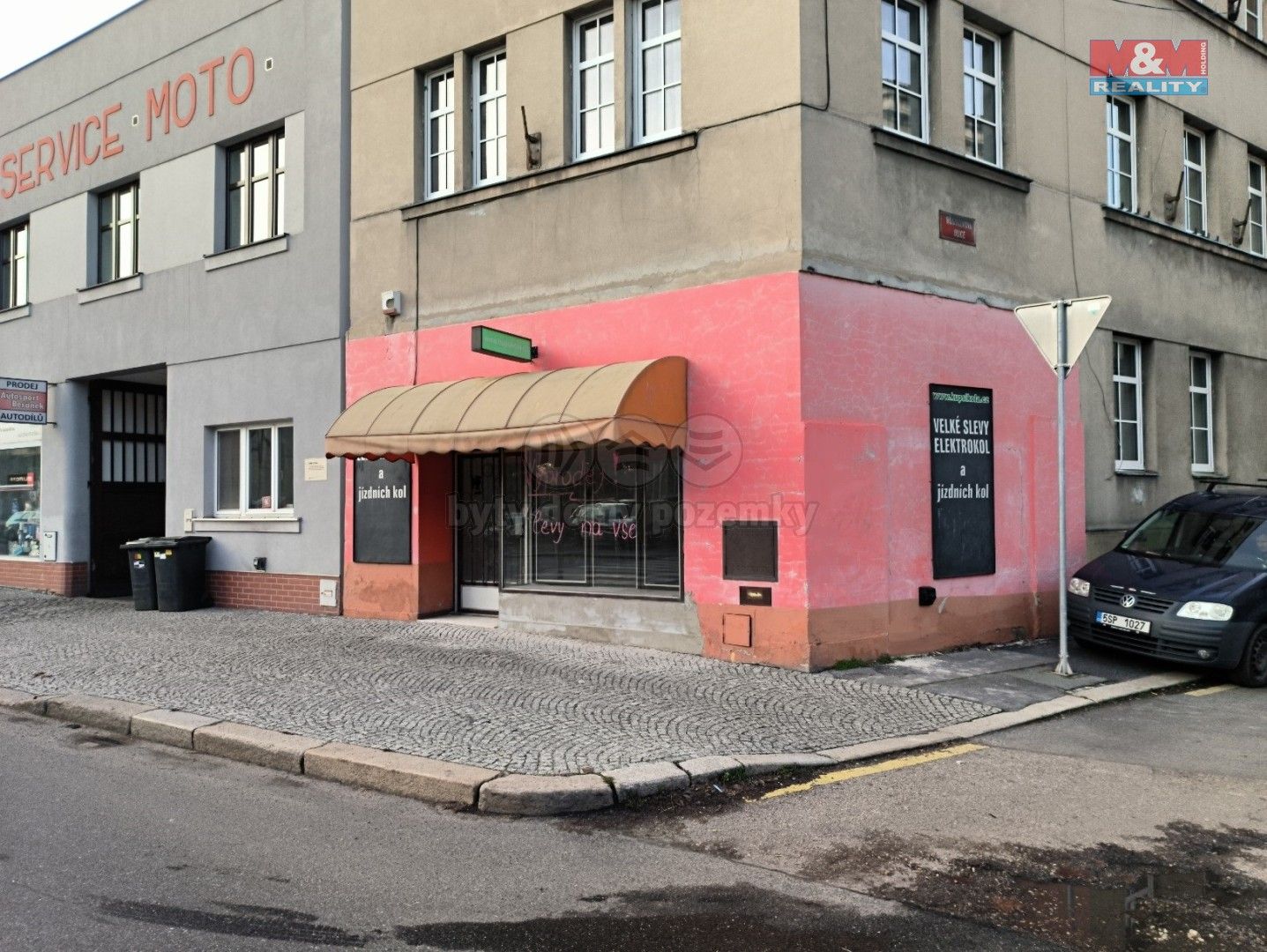 Obchodní prostory, Rösslerova, Poděbrady, 38 m²