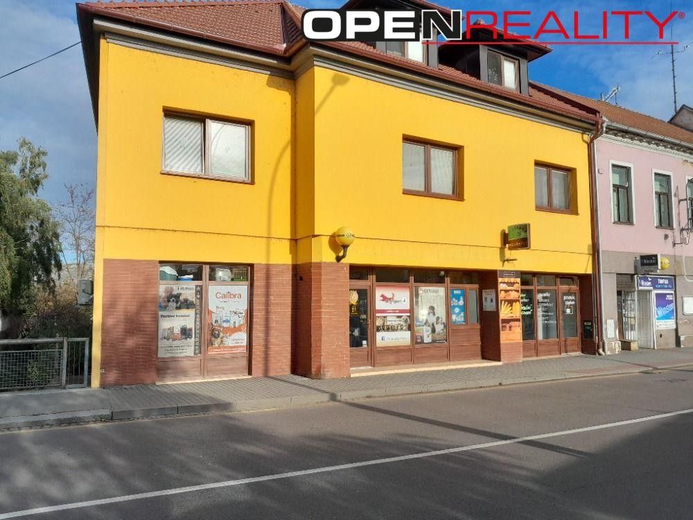 Prodej obchodní prostory - Školní, Pohořelice (Brno-venkov), 864 m²