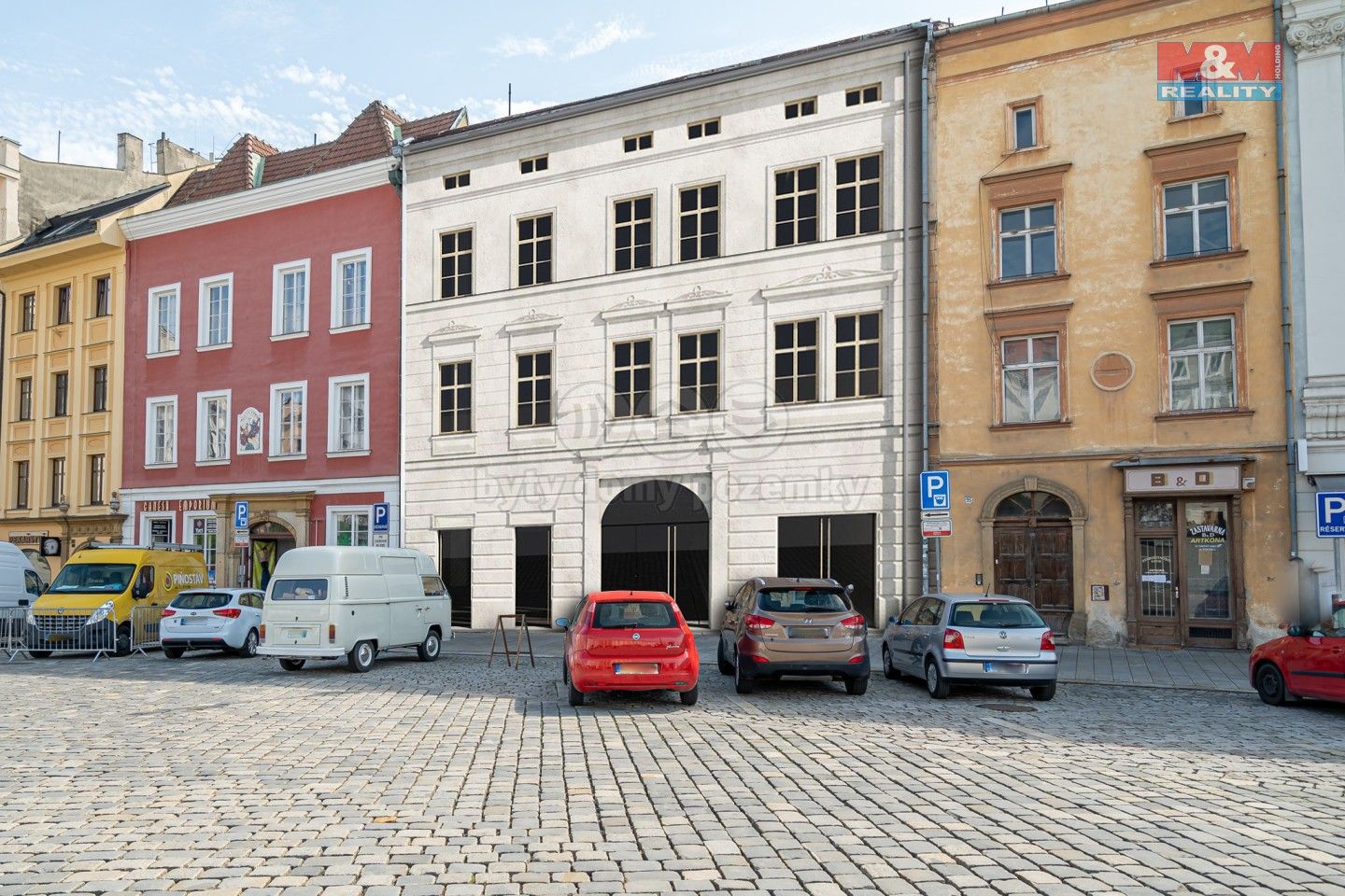 Činžovní domy, Dolní náměstí, Olomouc, 1 942 m²