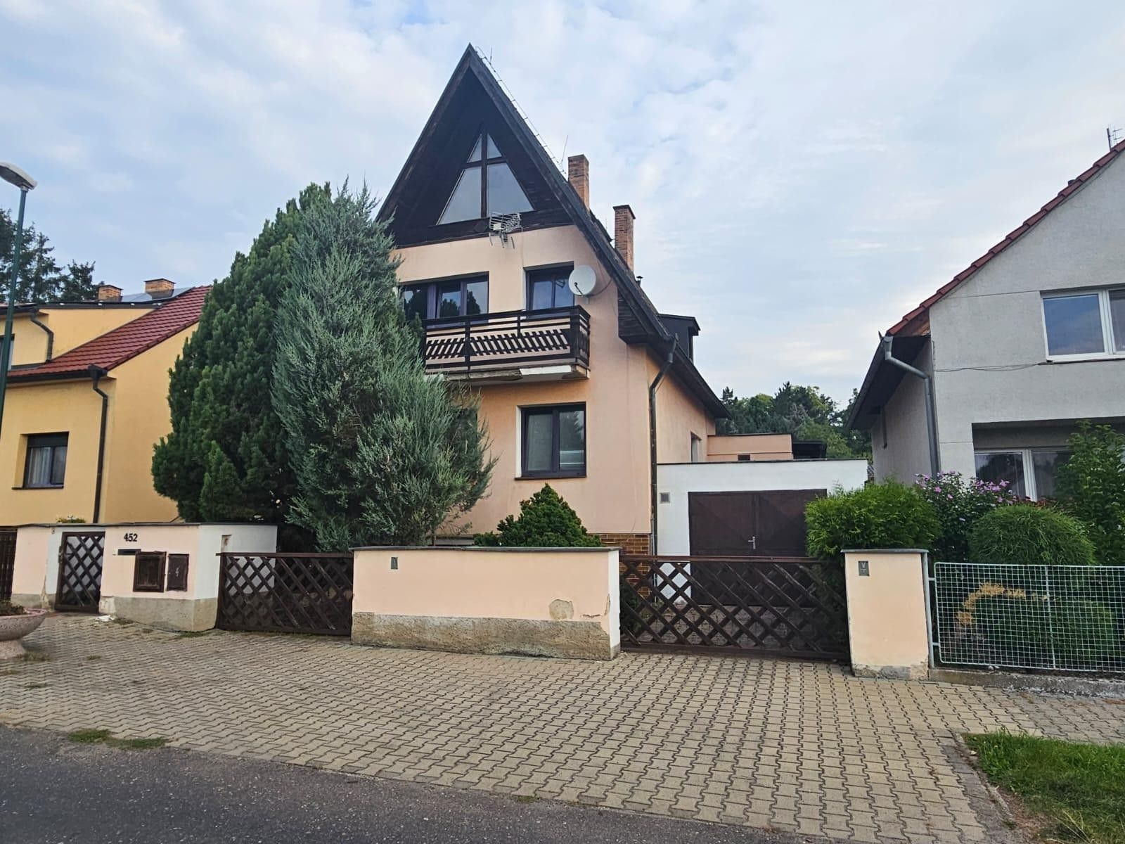 Prodej rodinný dům - Sv. Čecha, Třebenice, 585 m²
