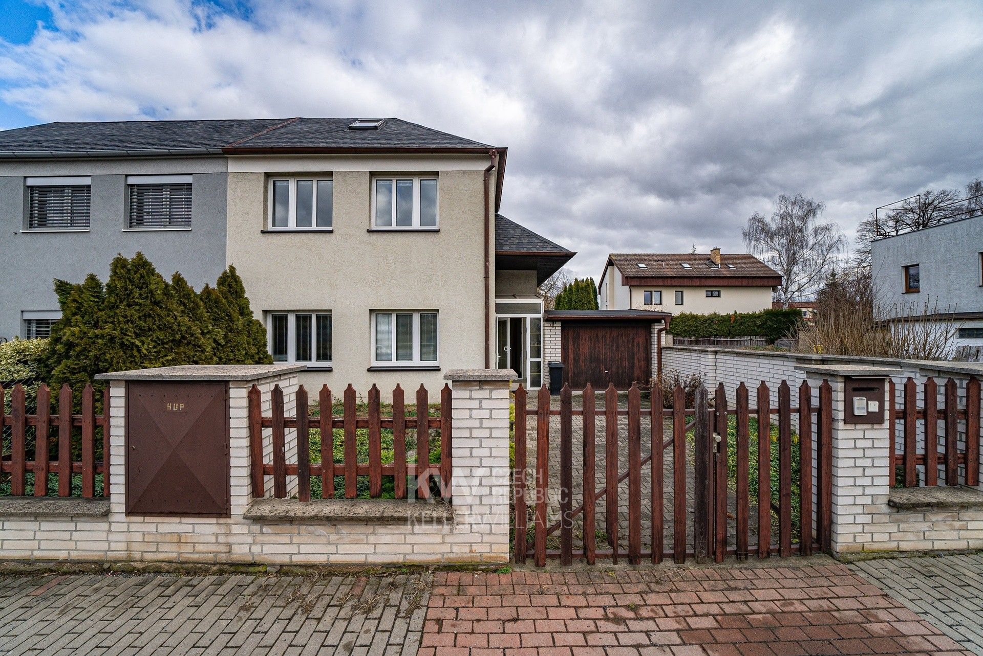 Prodej dům - Ústecká, Dolní Chabry, Praha, Česko, 147 m²