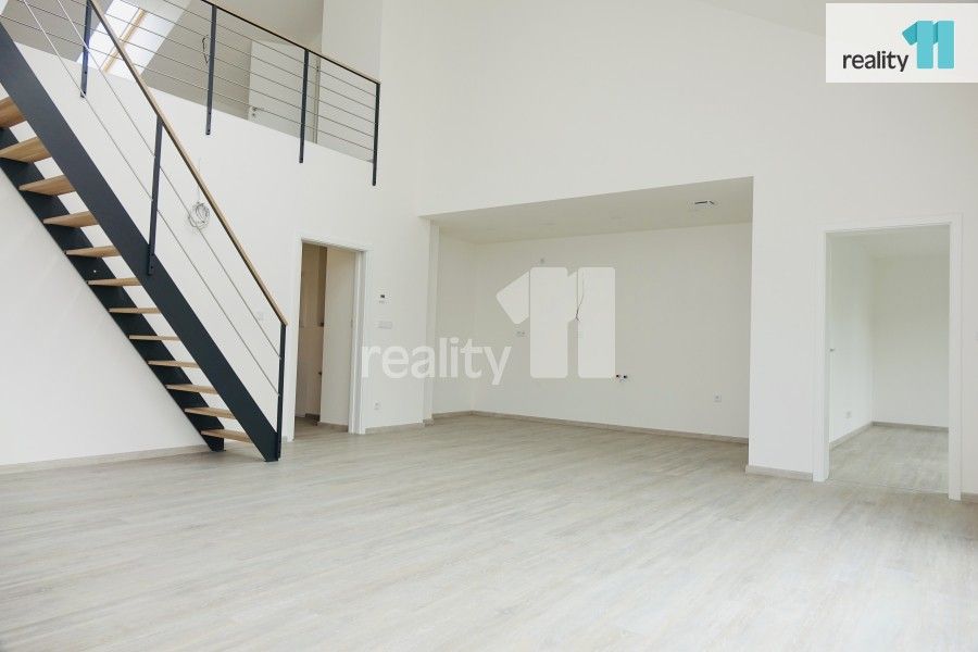 Prodej byt 4+kk - U Kopečku, Tuchoměřice, 144 m²
