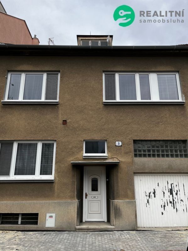 Prodej rodinný dům - Trávnická, Prostějov, 443 m²