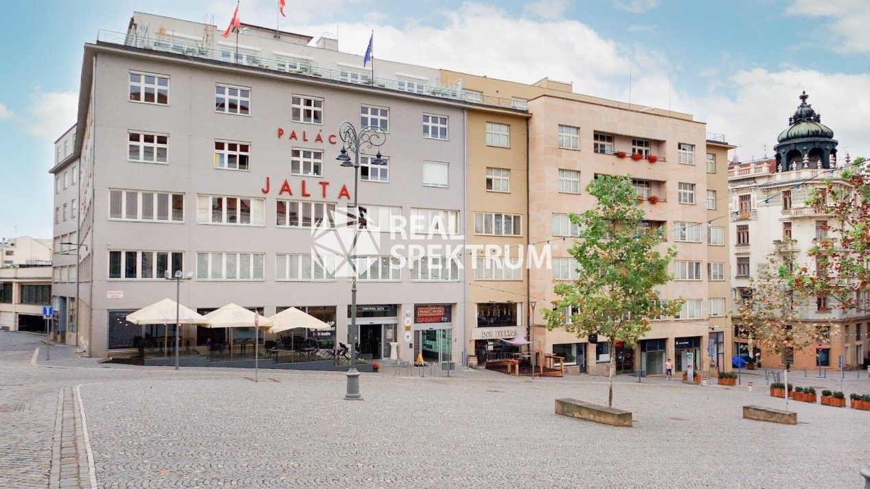 Pronájem obchodní prostory - Dominikánské náměstí, Brno, 113 m²