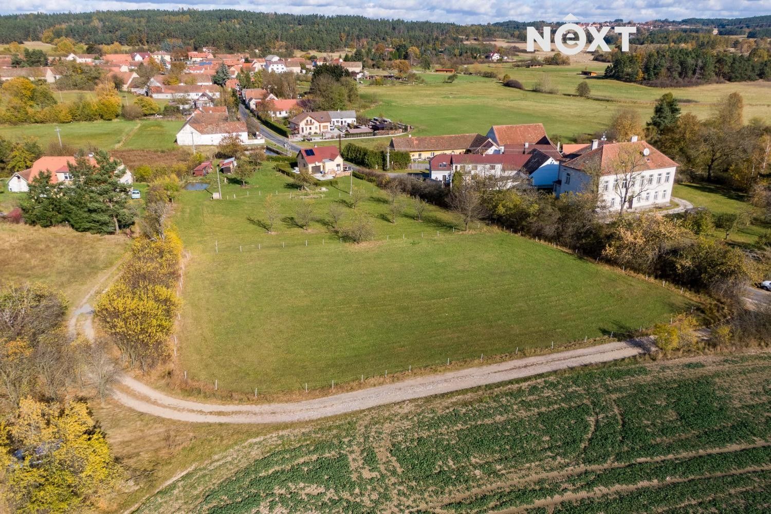 Prodej pozemek pro bydlení - Komušín, Horažďovice, 3 088 m²