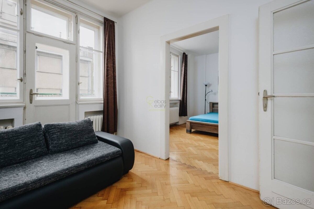 Pronájem byt 2+1 - Praha, 110 00, 54 m²