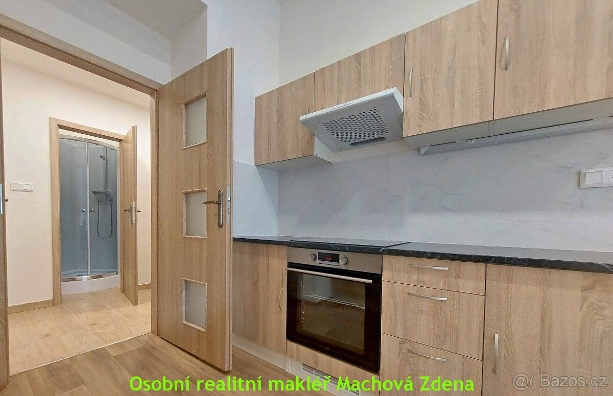 Pronájem byt 2+kk - Praha, 130 00, 41 m²