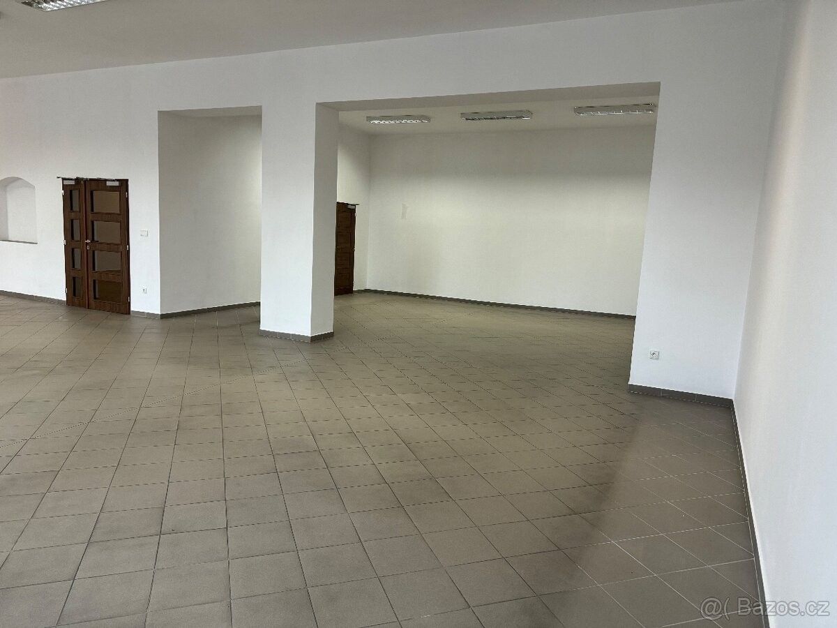 Pronájem obchodní prostory - Jablunkov, 739 91, 137 m²