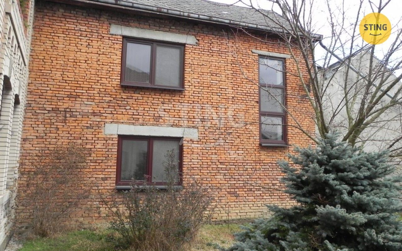 Prodej rodinný dům - Křenovice, 200 m²