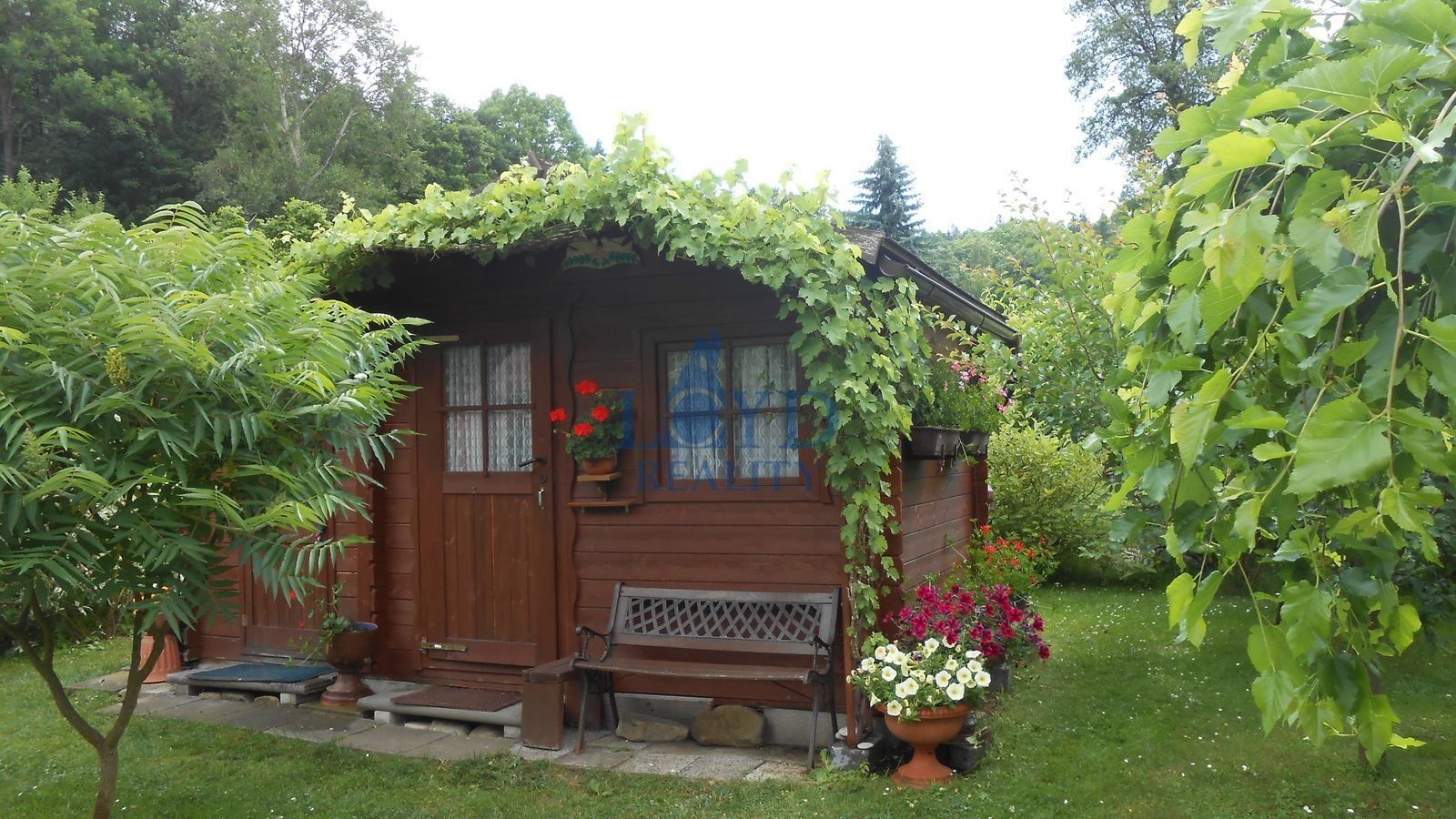 Prodej zahrada - K Přehradě, Doubí, Karlovy Vary, Česko, 385 m²