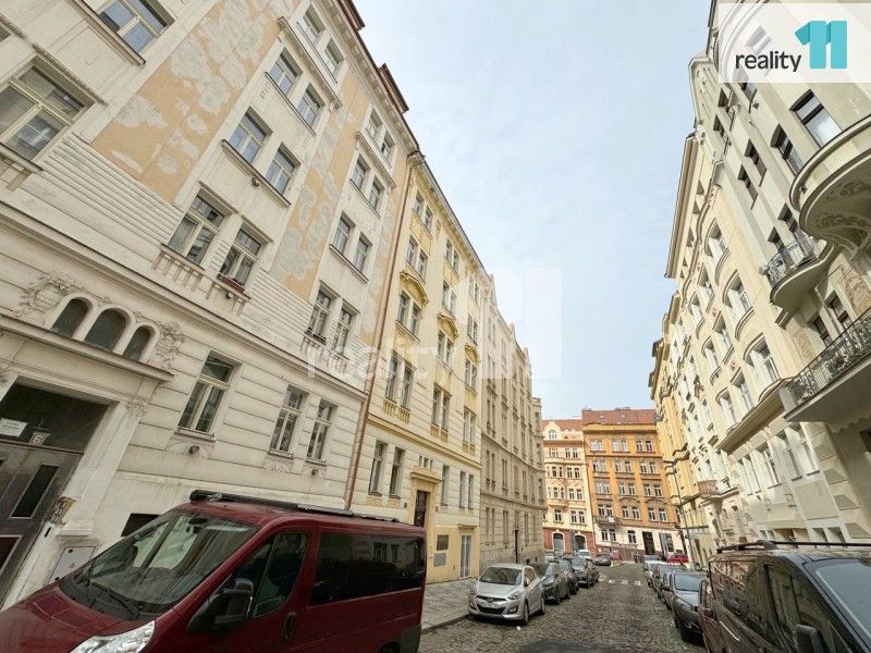 Pronájem byt 2+kk - Bulharská, Praha, 41 m²