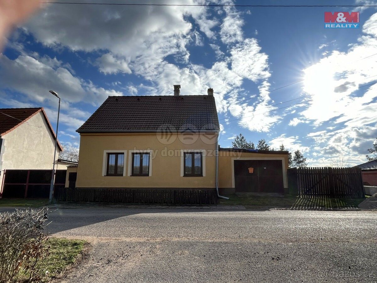 Prodej dům - Očihov, 439 87, 1 318 m²