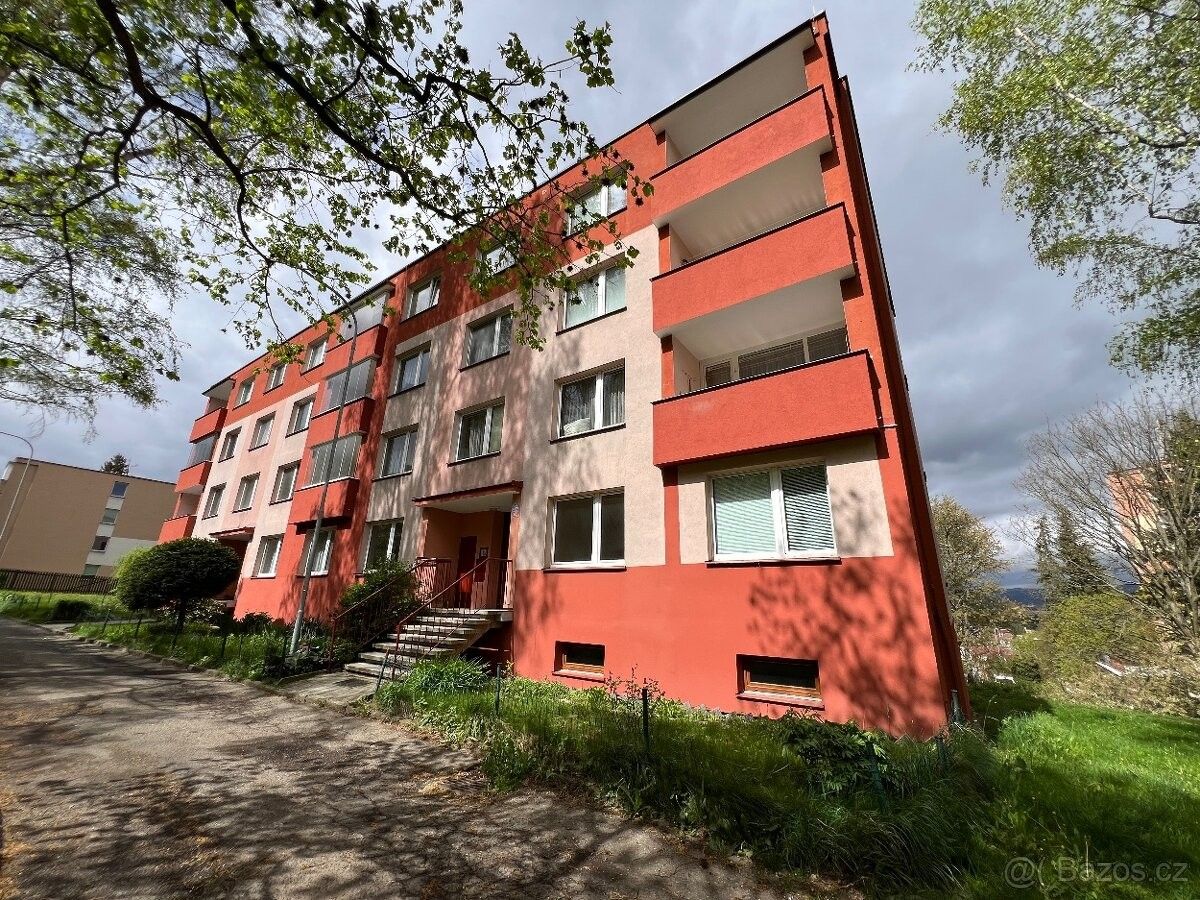 Pronájem byt 2+1 - Karlovy Vary, 360 01