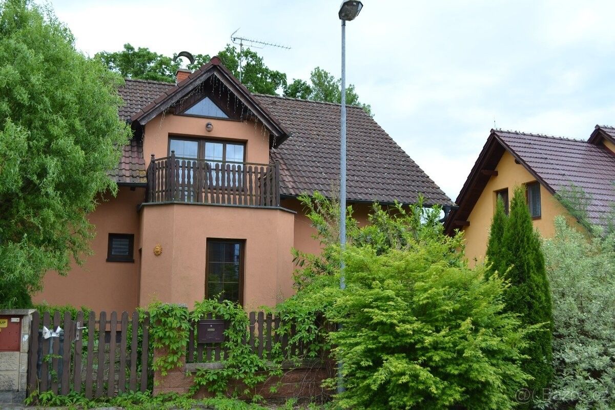 Prodej dům - Jičín, 506 01, 1 200 m²