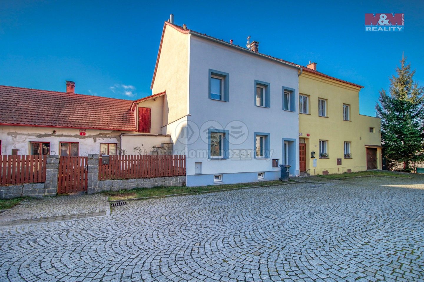 Prodej rodinný dům - K Sadu, Plzeň, 196 m²