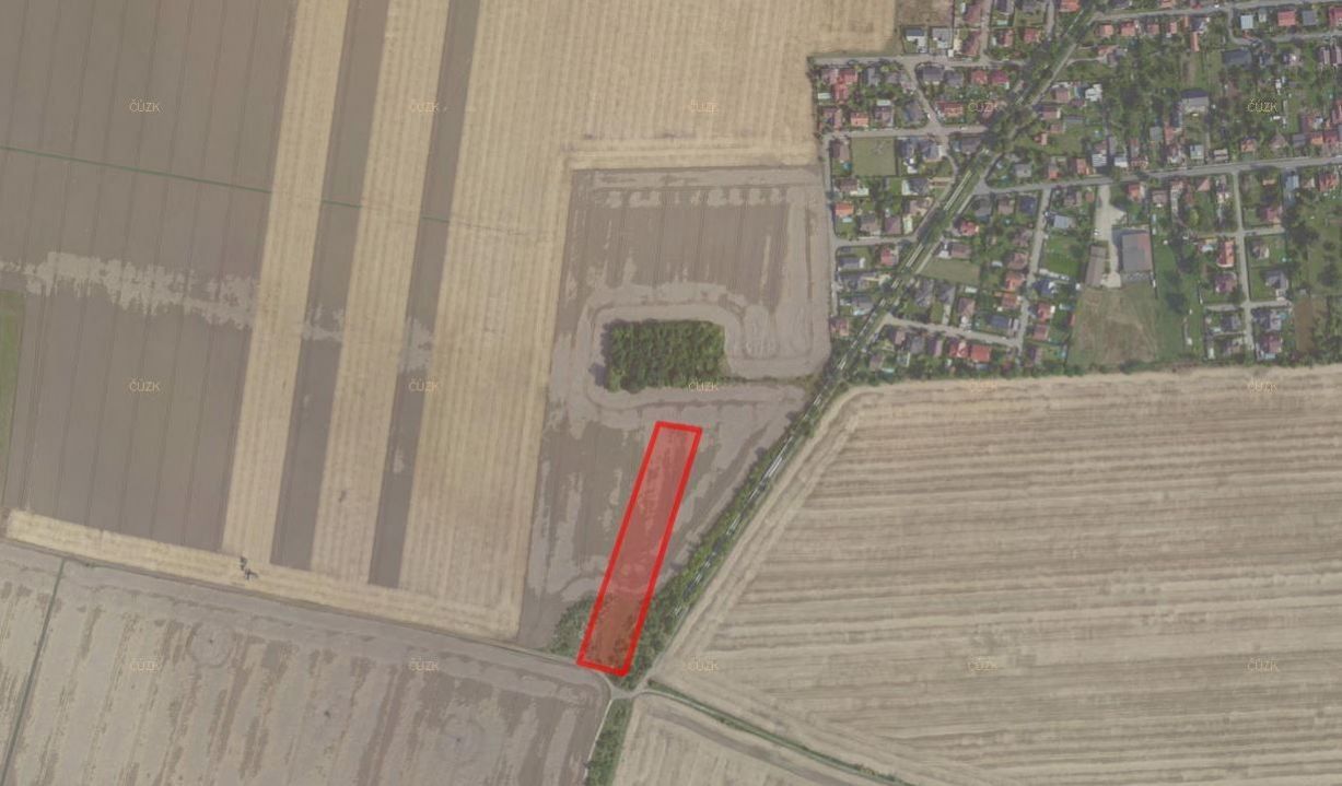Prodej zemědělský pozemek - Hovorčovice, 9 485 m²