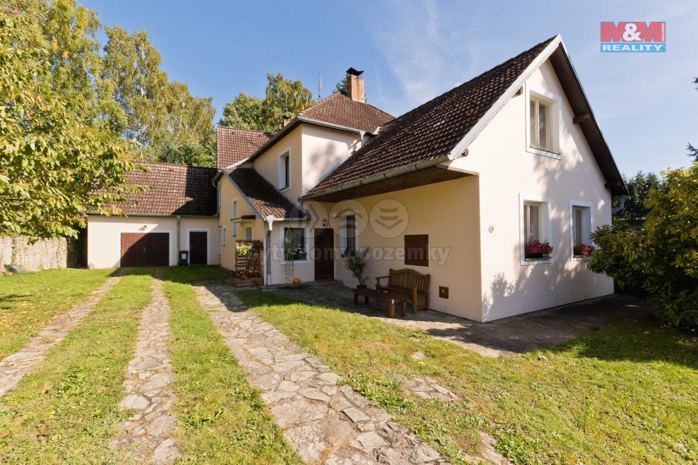 Prodej rodinný dům - Lodhéřov, 250 m²