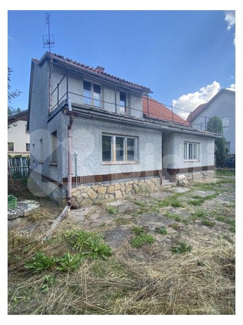Prodej dům - Šárovcova Lhota, 205 m²