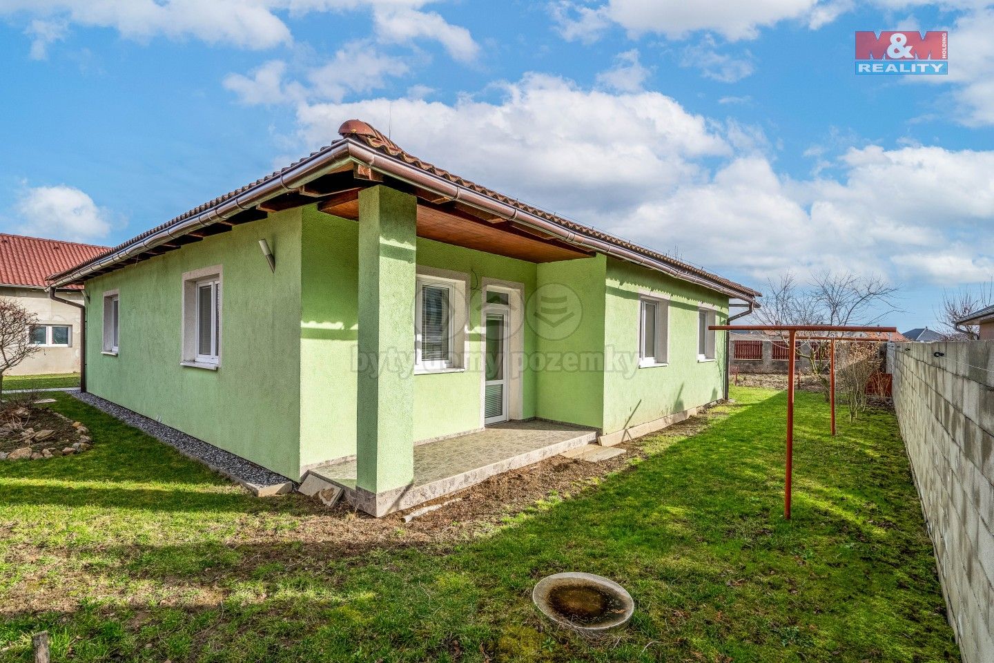 Rodinné domy, Hlízov, 115 m²