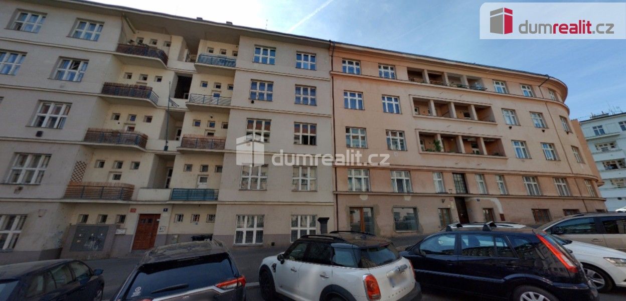 Prodej byt - Buzulucká, Praha, 239 m²