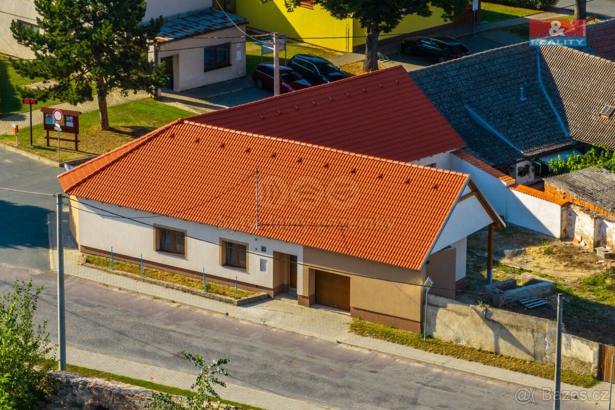Prodej dům - Jiřice u Miroslavi, 671 78, 186 m²