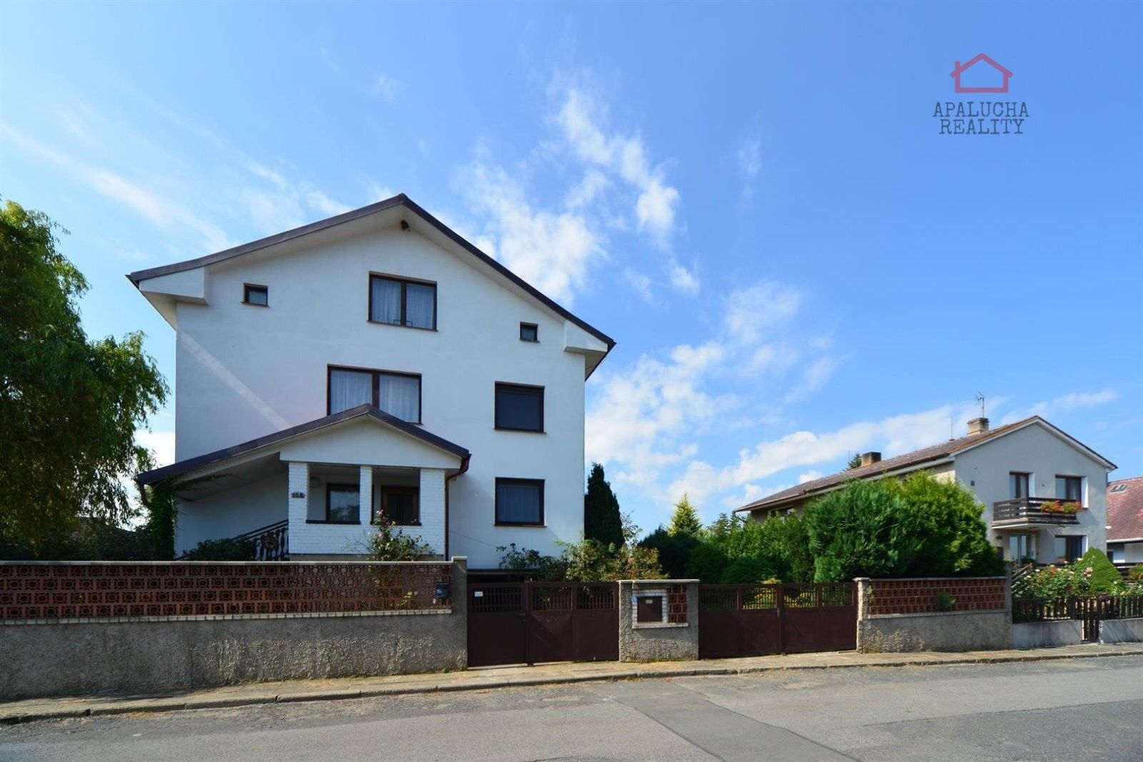 Prodej rodinný dům - Na Štěpařce, Podolanka, 584 m²