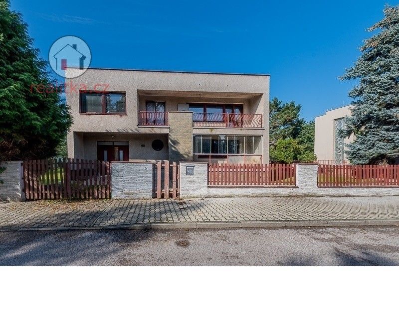 Prodej rodinný dům - Ke Koupališti, Kralupy nad Vltavou, 215 m²