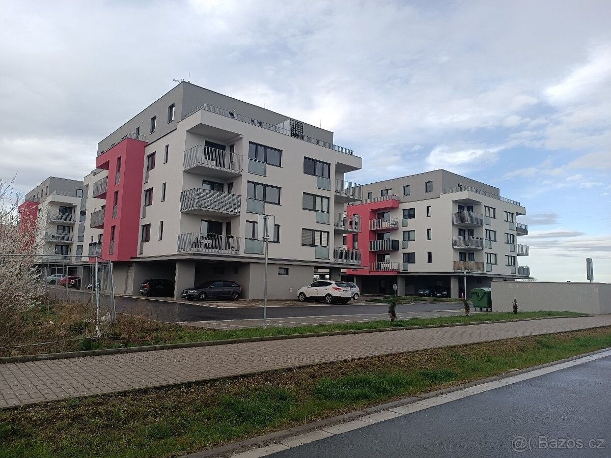Pronájem byt 2+kk - Dašice v Čechách, 533 03, 45 m²