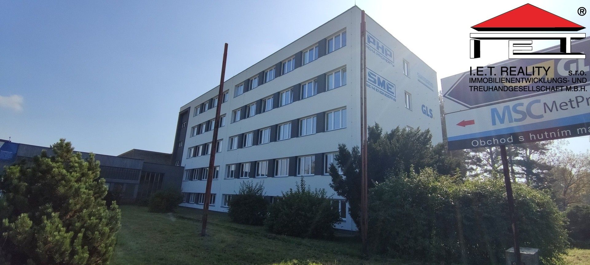 Pronájem kancelář - Frýdecká, Ostrava, 1 400 m²