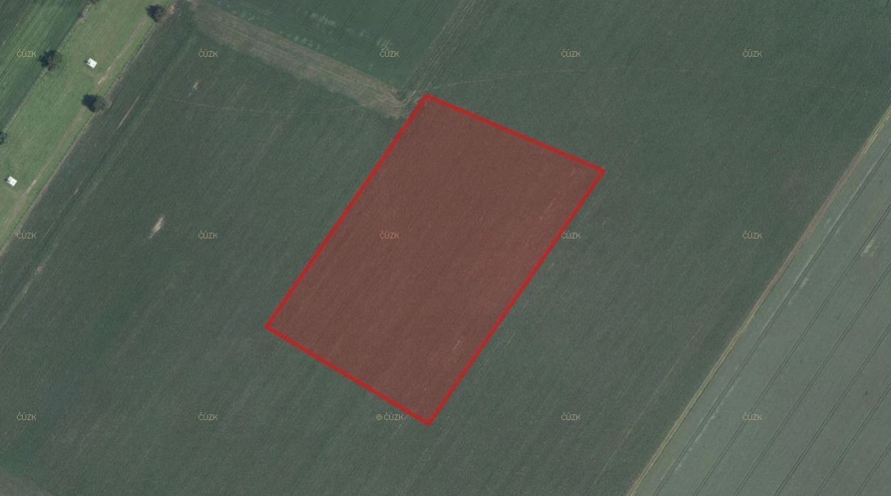 Zemědělské pozemky, Loučany, 27 595 m²