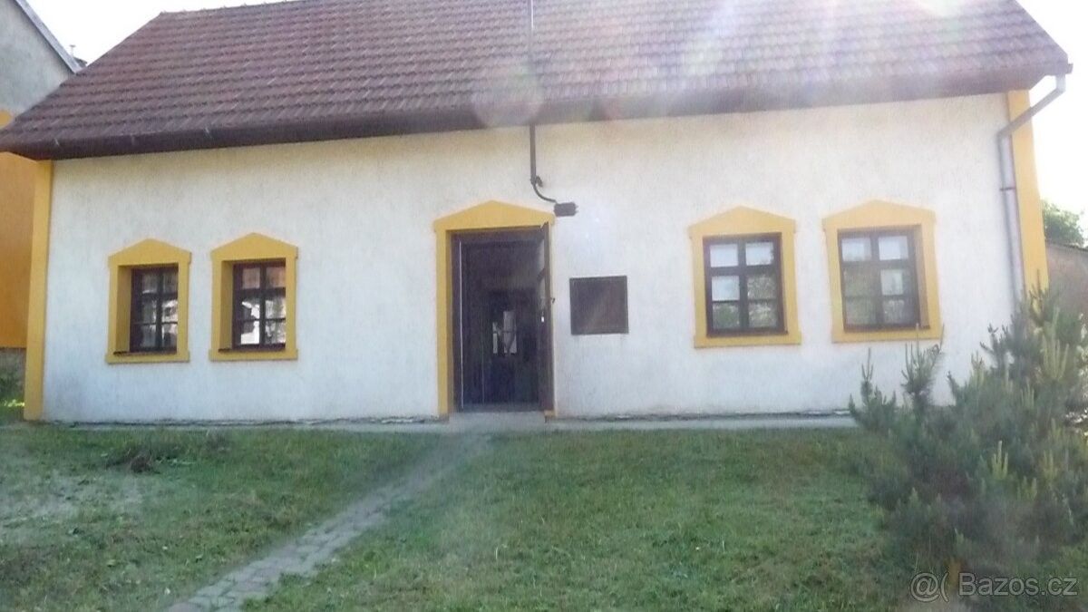 Prodej dům - Kroměříž, 767 01, 240 m²