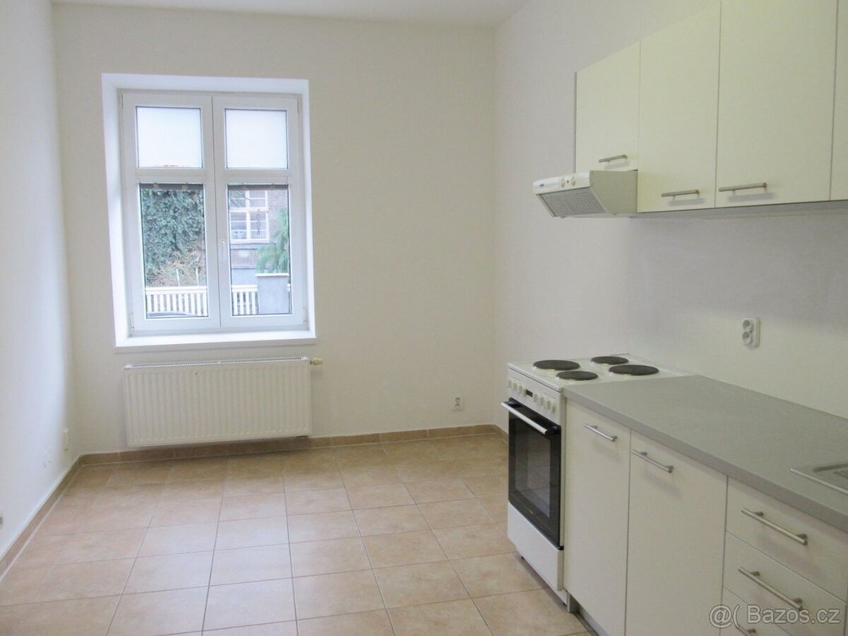 Pronájem byt 2+kk - Ostrava, 709 00, 42 m²
