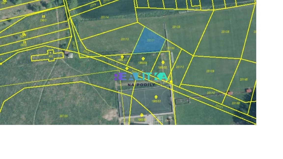 Prodej zemědělský pozemek - Zlín, 763 02, 594 m²