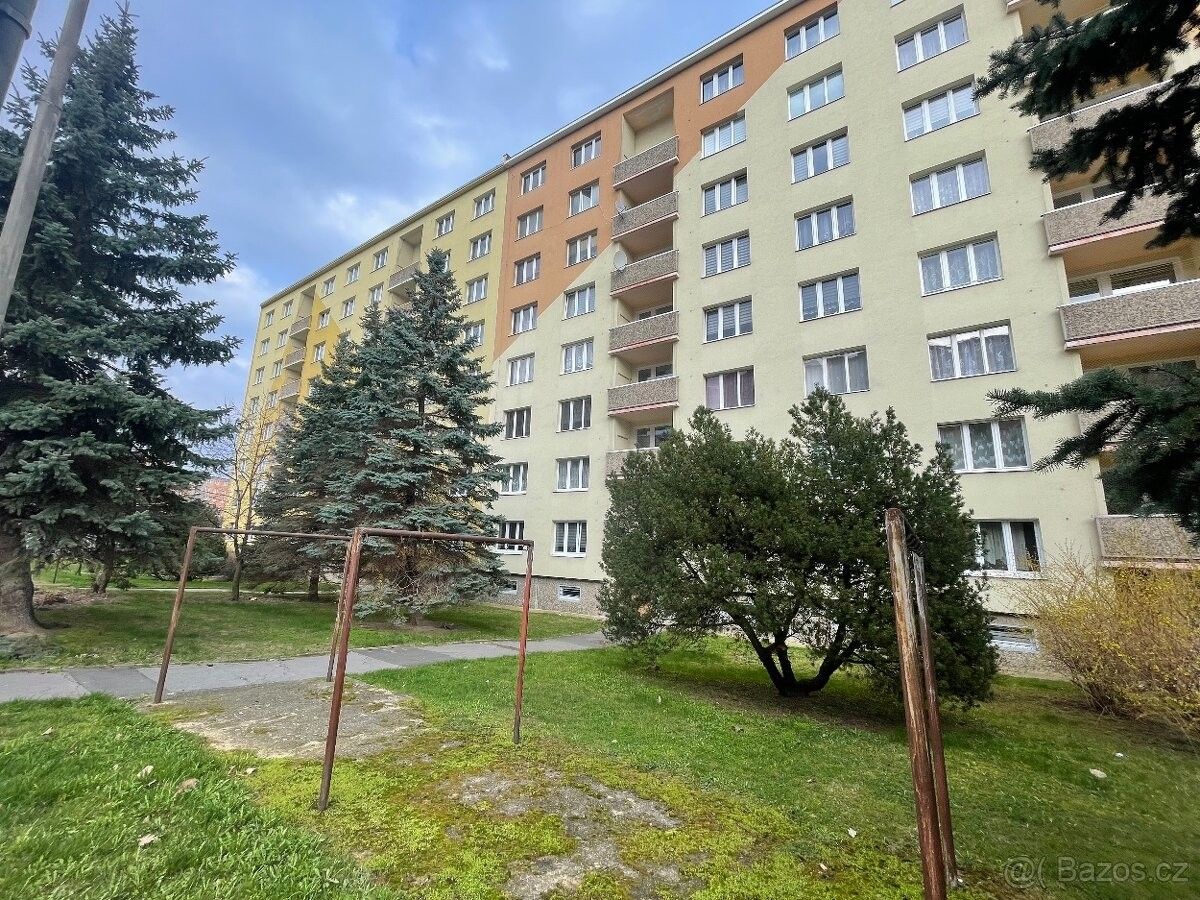 Prodej byt 1+1 - Chomutov, 430 01, 36 m²