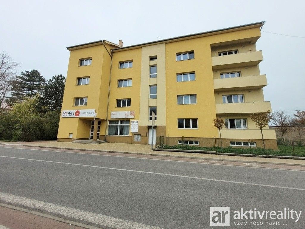 Pronájem byt 4+1 - Masarykova, Neratovice, 112 m²