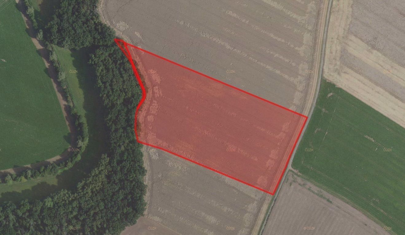 Zemědělské pozemky, Sluhy, 37 789 m²