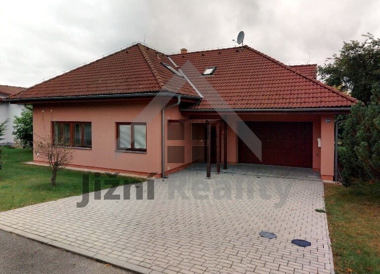 Rodinné domy, Obora, Nová Bystřice, 300 m²